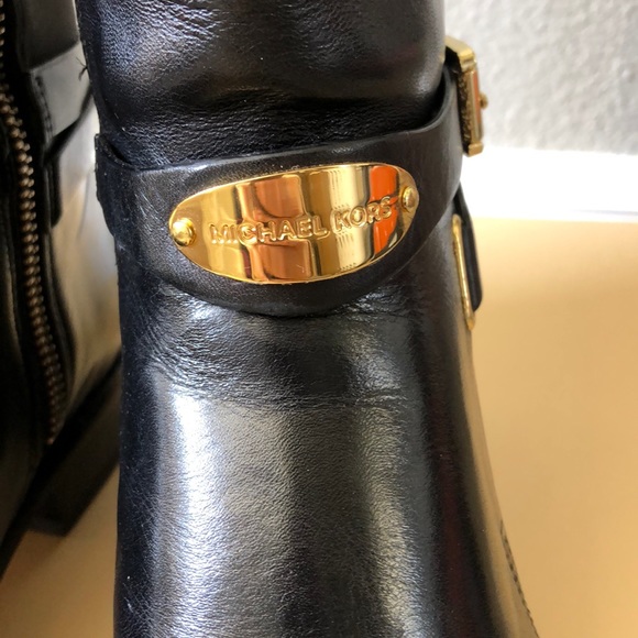 Michael Kors Arley Stretch Boot - Picture 6 of 9